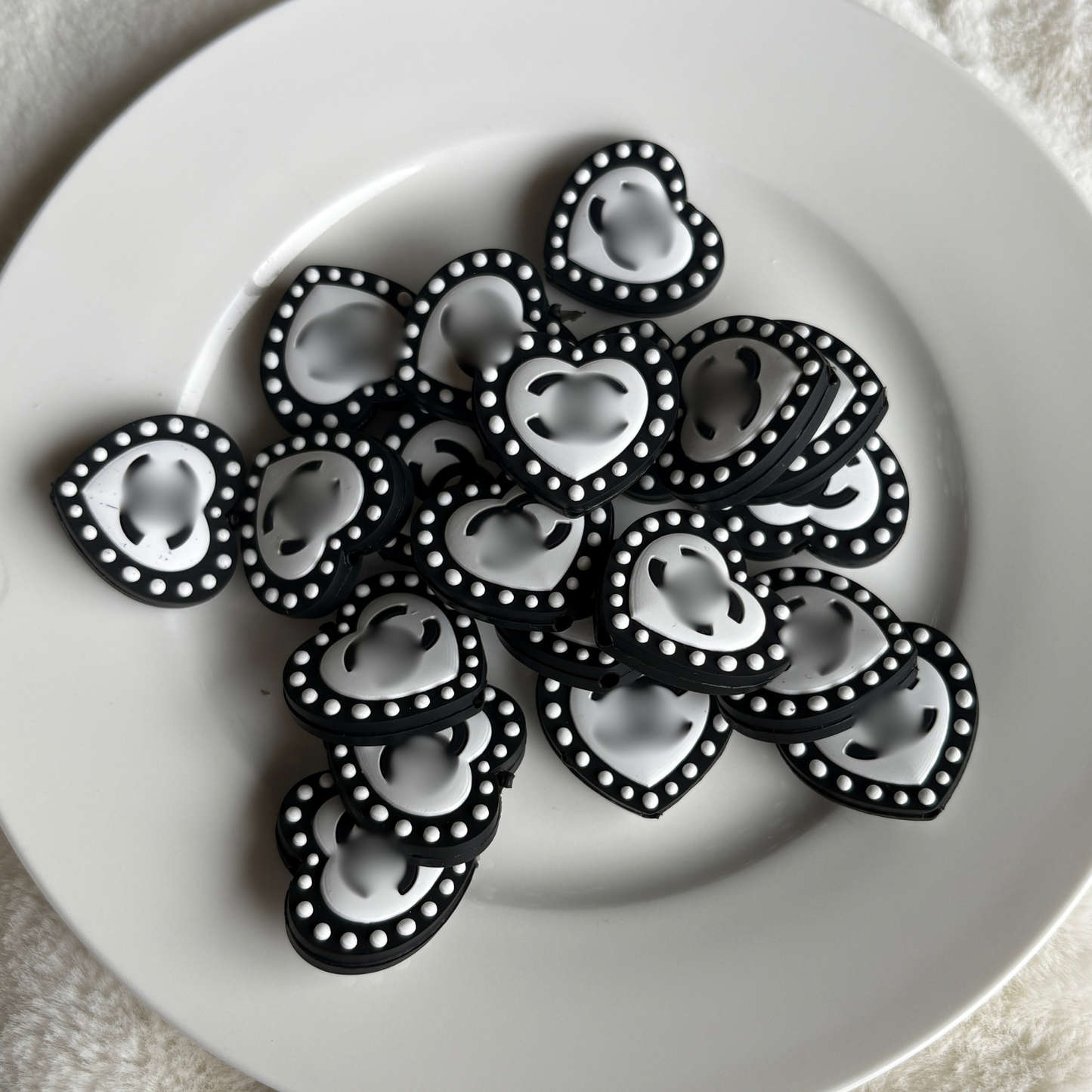 CC Circle White | Focal Bead