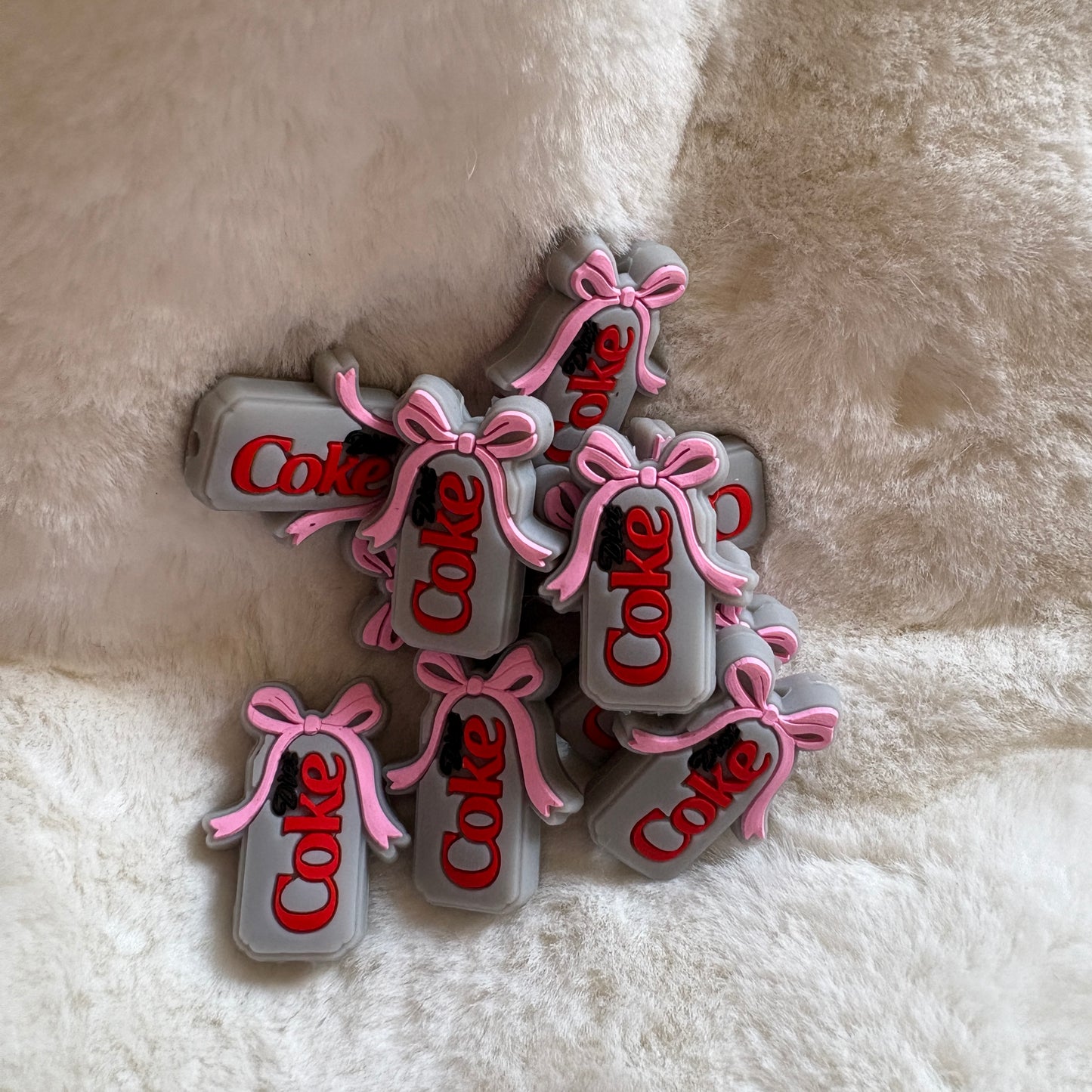 Diet Cola Bow | Focal Bead | #98