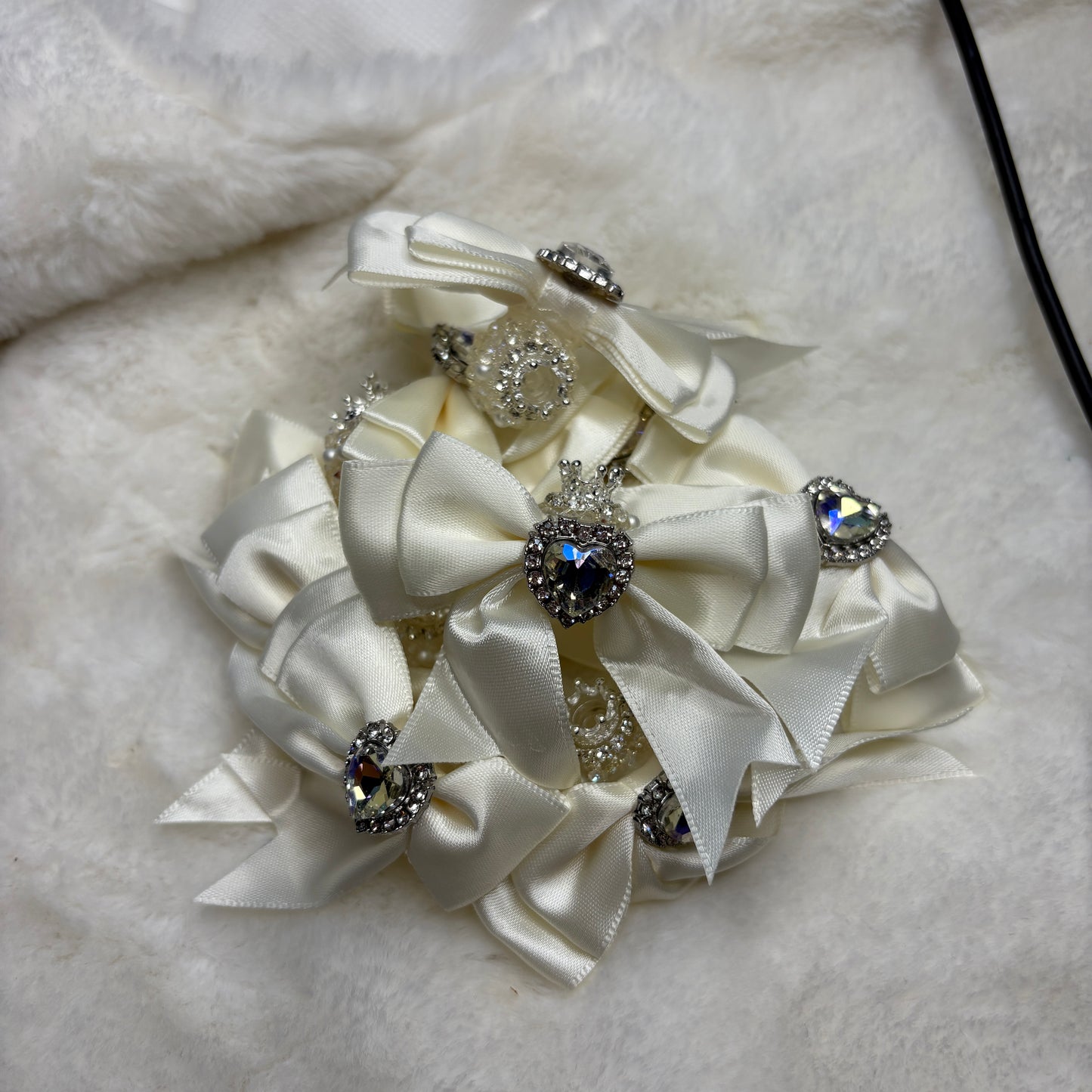 Fancy Bow Bead Heart Gem (1pcs)