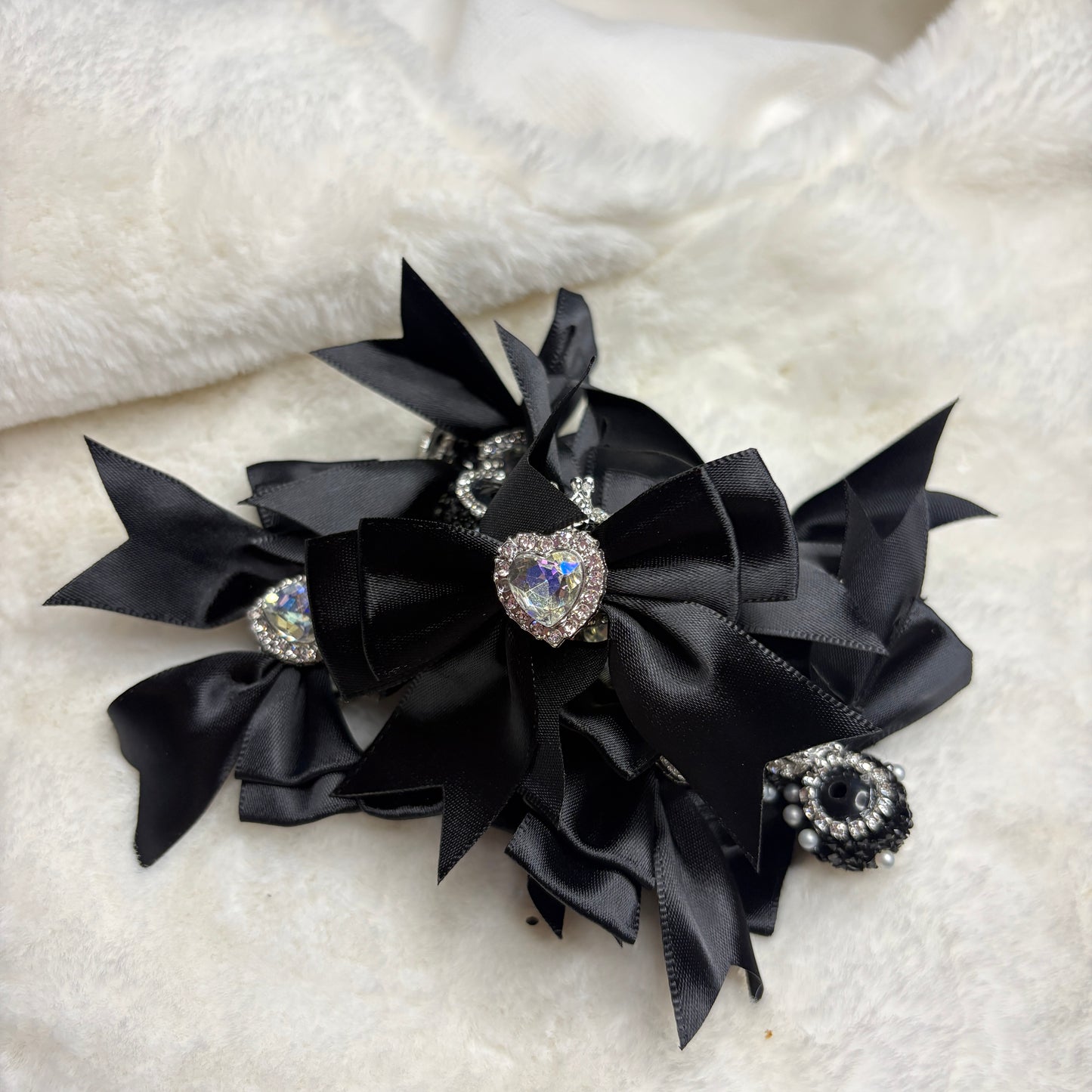 Fancy Bow Bead Heart Gem (1pcs)
