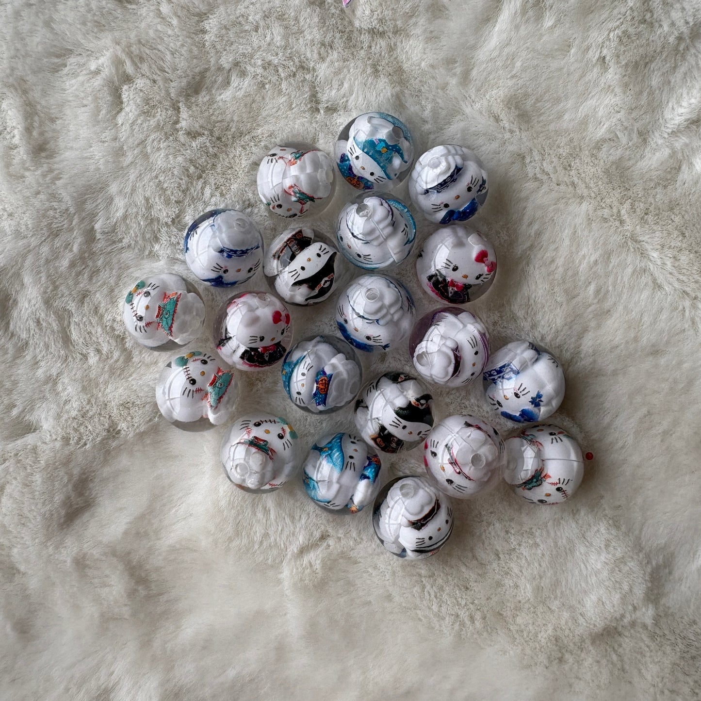 Hi Kitty 16mm Bead (Mix 5pcs)